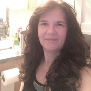 Meet your Posher, Corrine